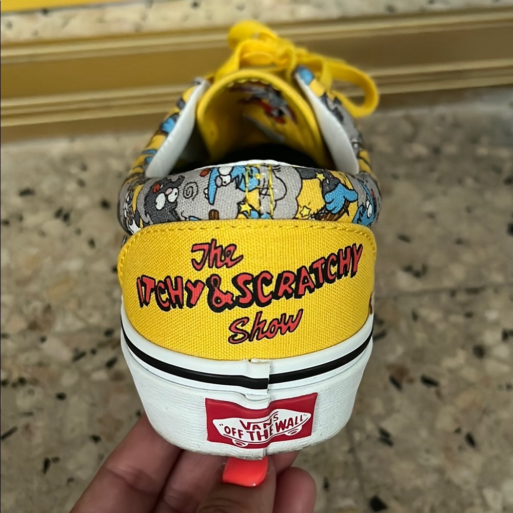 Vans The Simpsons - Itchy & Scratchy Sneakers - Yellow - Picture 2 of 6